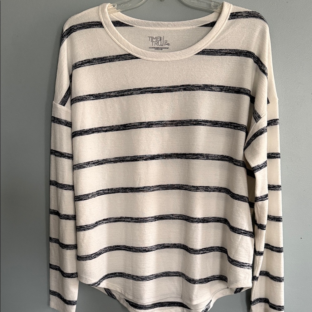 Women's White and Blue Striped Top